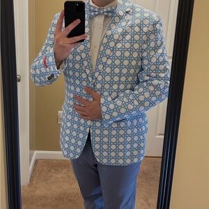 Geometric Blue and White Men's Blazer